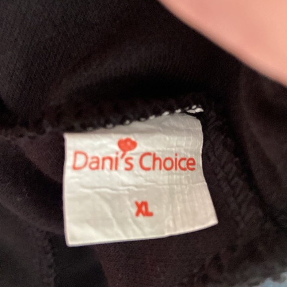 2/$15 Blake Skater Mini Skirt - Picture 3 of 4